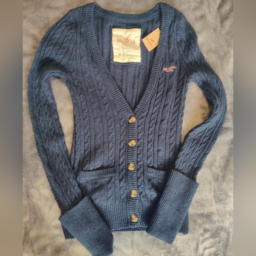 Hollister Women's Navy Cable Knit Cardigan